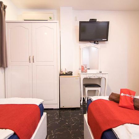 Reddoorz @ Bui Vien Walking Street 3 Hotel TP. Hồ Chí Minh Ngoại thất bức ảnh