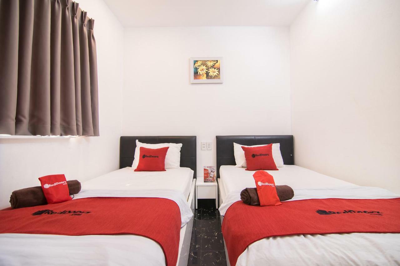 Reddoorz @ Bui Vien Walking Street 3 Hotel TP. Hồ Chí Minh Ngoại thất bức ảnh