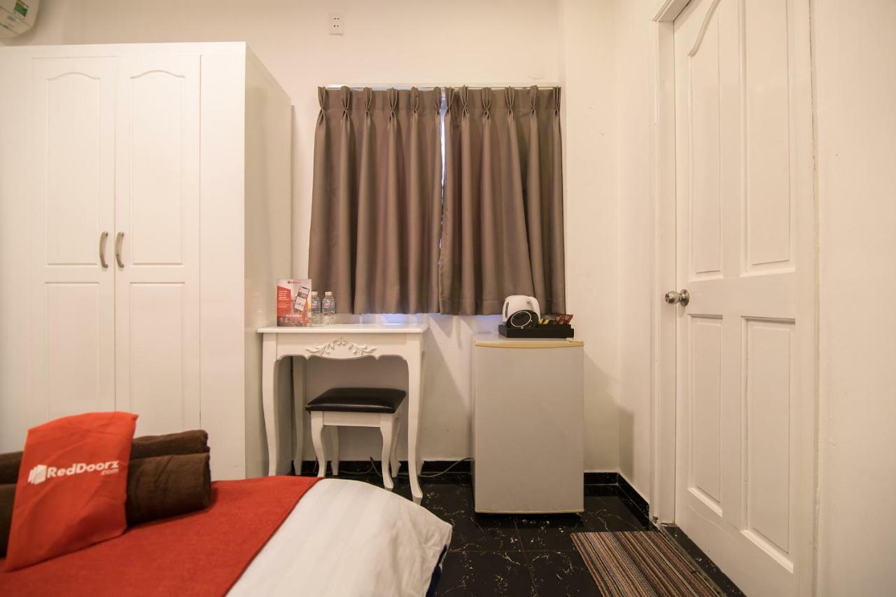 Reddoorz @ Bui Vien Walking Street 3 Hotel TP. Hồ Chí Minh Ngoại thất bức ảnh